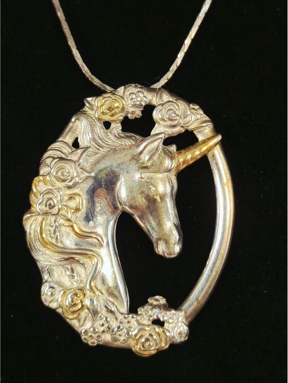 Vtg Gorham Sterling Silver Vermeil 2-Tone Unicorn Roses Pendant Chain Necklace